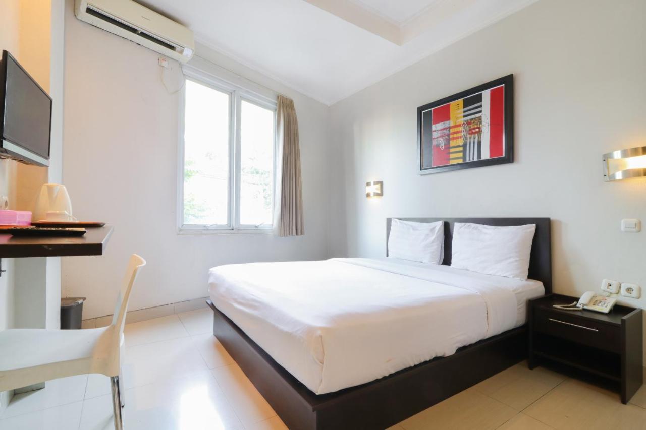 Urbanview Hotel Grand Malabar Bandung Esterno foto