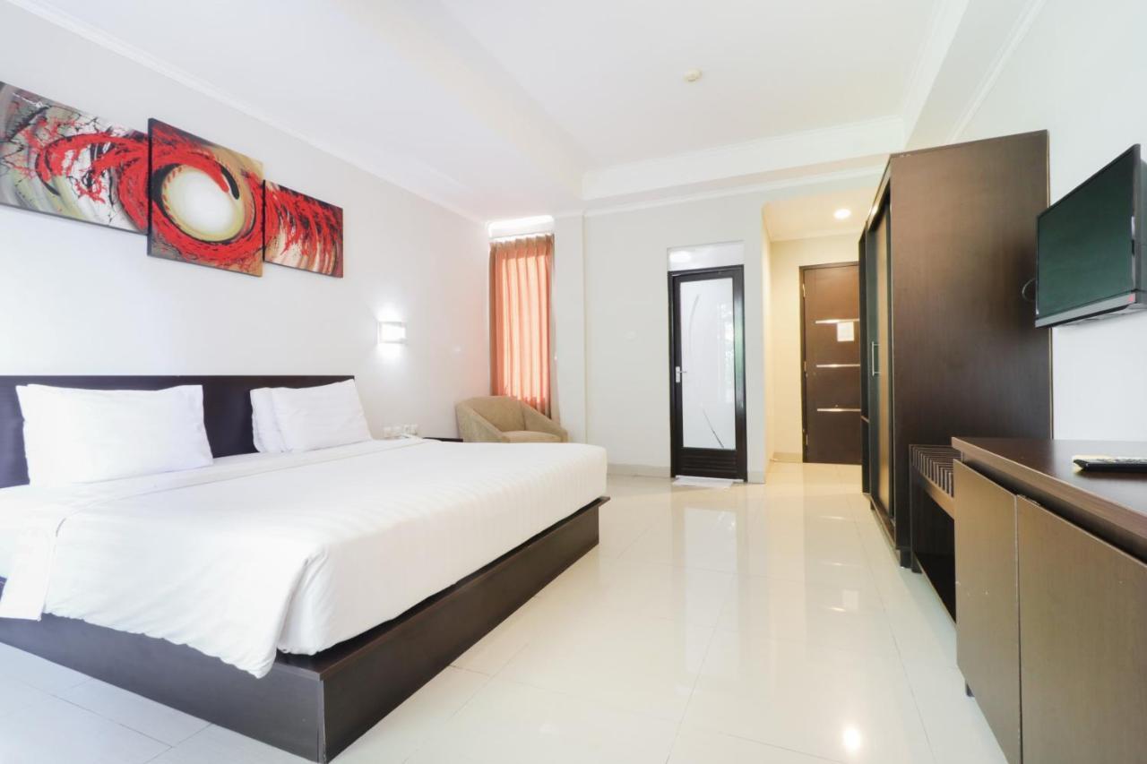 Urbanview Hotel Grand Malabar Bandung Esterno foto