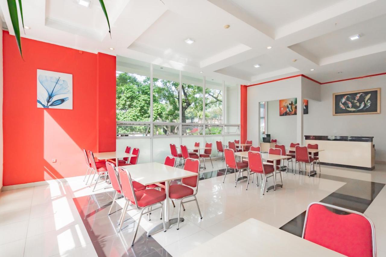 Urbanview Hotel Grand Malabar Bandung Esterno foto