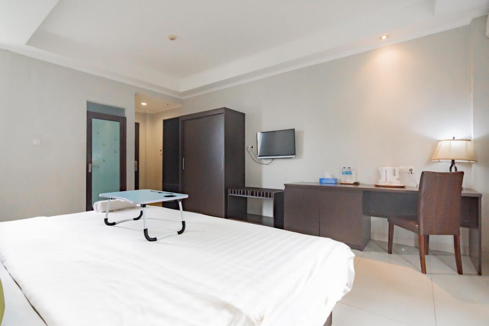 Urbanview Hotel Grand Malabar Bandung Esterno foto