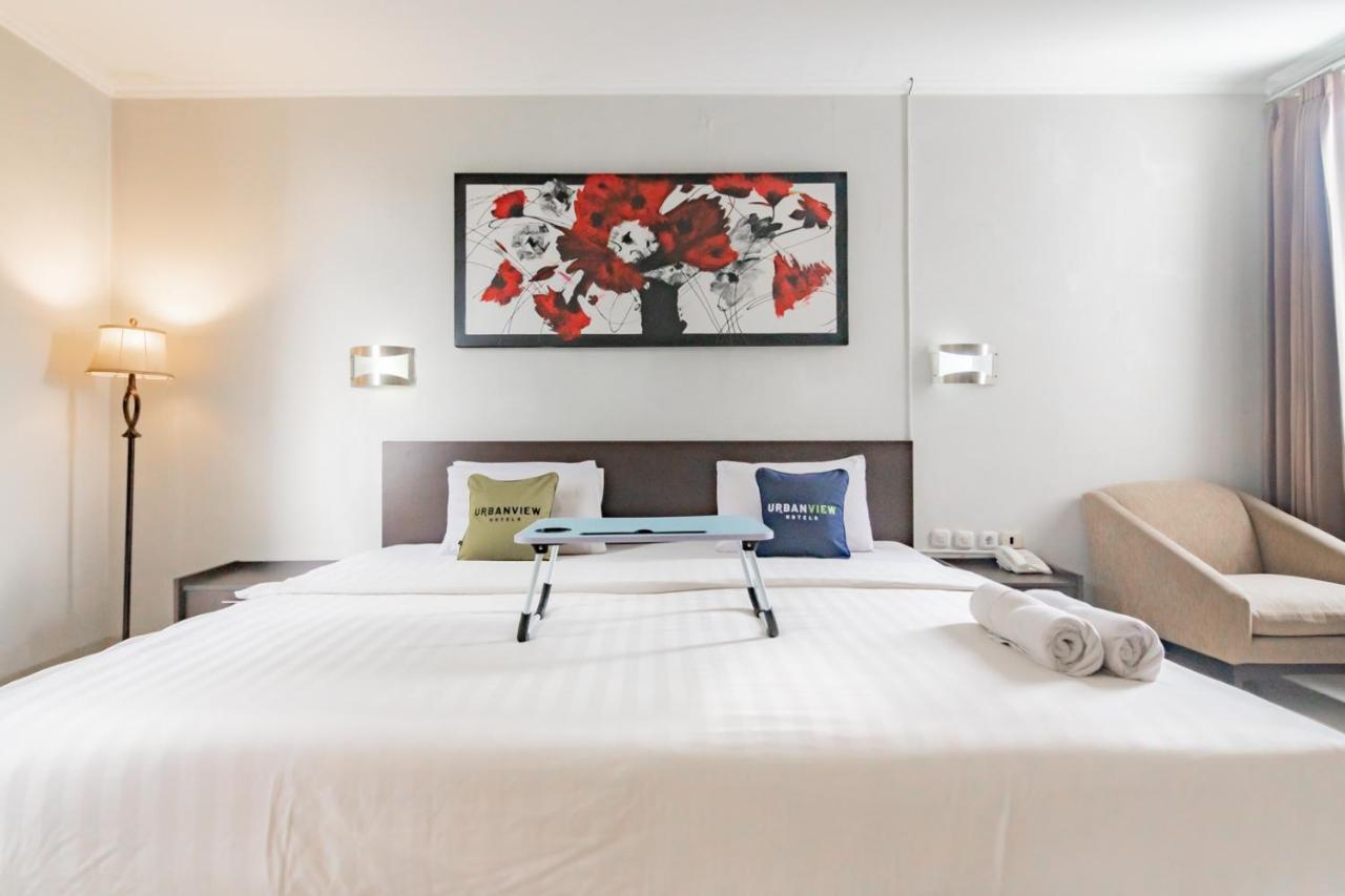 Urbanview Hotel Grand Malabar Bandung Esterno foto